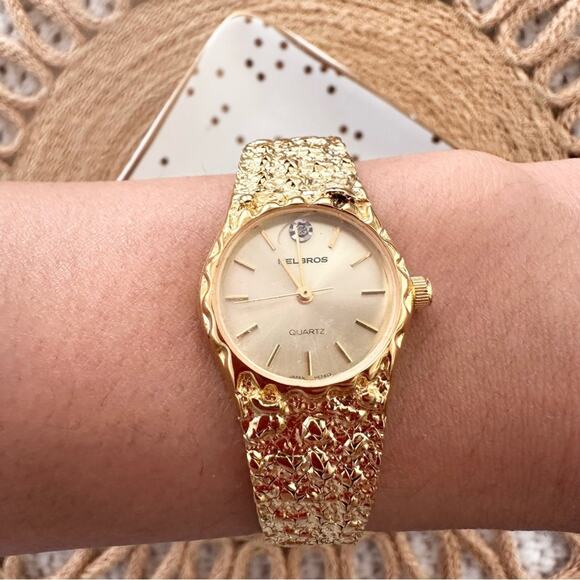 Helbros Vintage Gold Nugget Texture Diamond Chip Women Quiet Luxury Round Watch - Picture 2 of 9